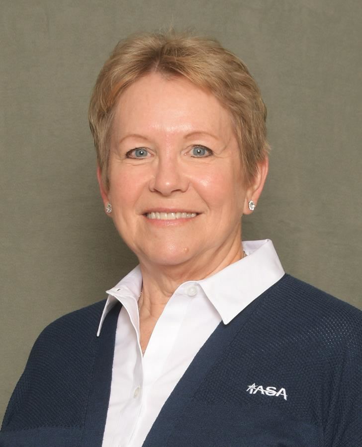 Diane Robertson 